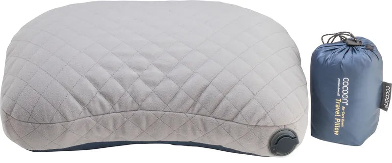 Oreiller de voyage gonflable en duvet hydrophobe - bleu - vue de dos et de sa housse de rangement