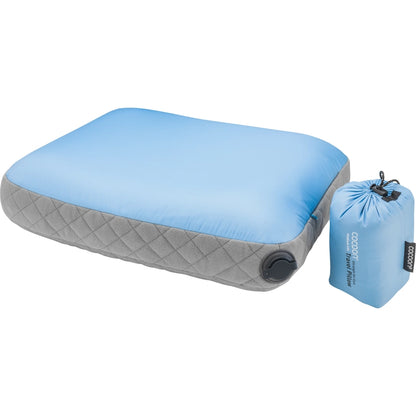 Air-Core Pillow ultralight – Oreiller de voyage ultraléger - bleu clair - vue de face du coussin et de sa pochette