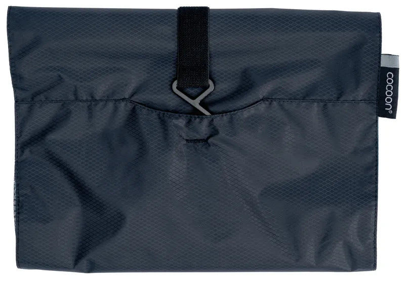 Trousse de toilette accrochable Cocoon – bleu – vue pliée de haut